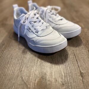 Vans Range EXP